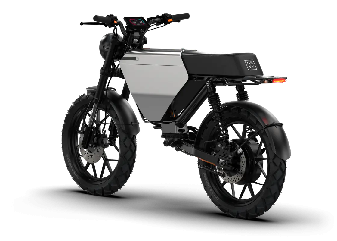 Lunar Silver – Dual Sport – 360° view
